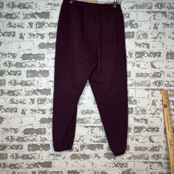 Gymshark | women maroon jogger sweat pants - Picture 9 of 11